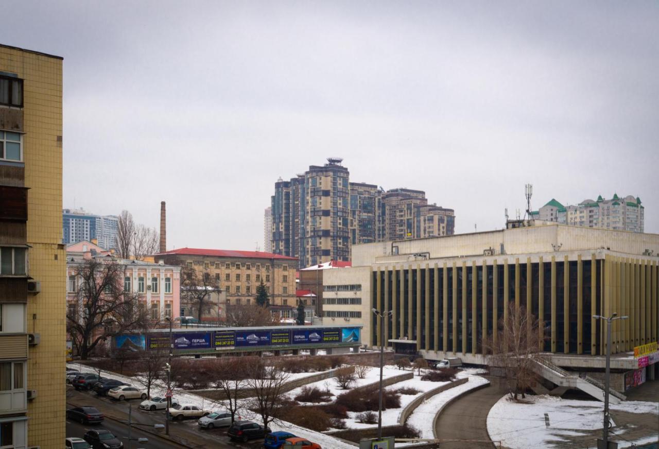 112 Вулиця Велика Васильківська Kiev Buitenkant foto